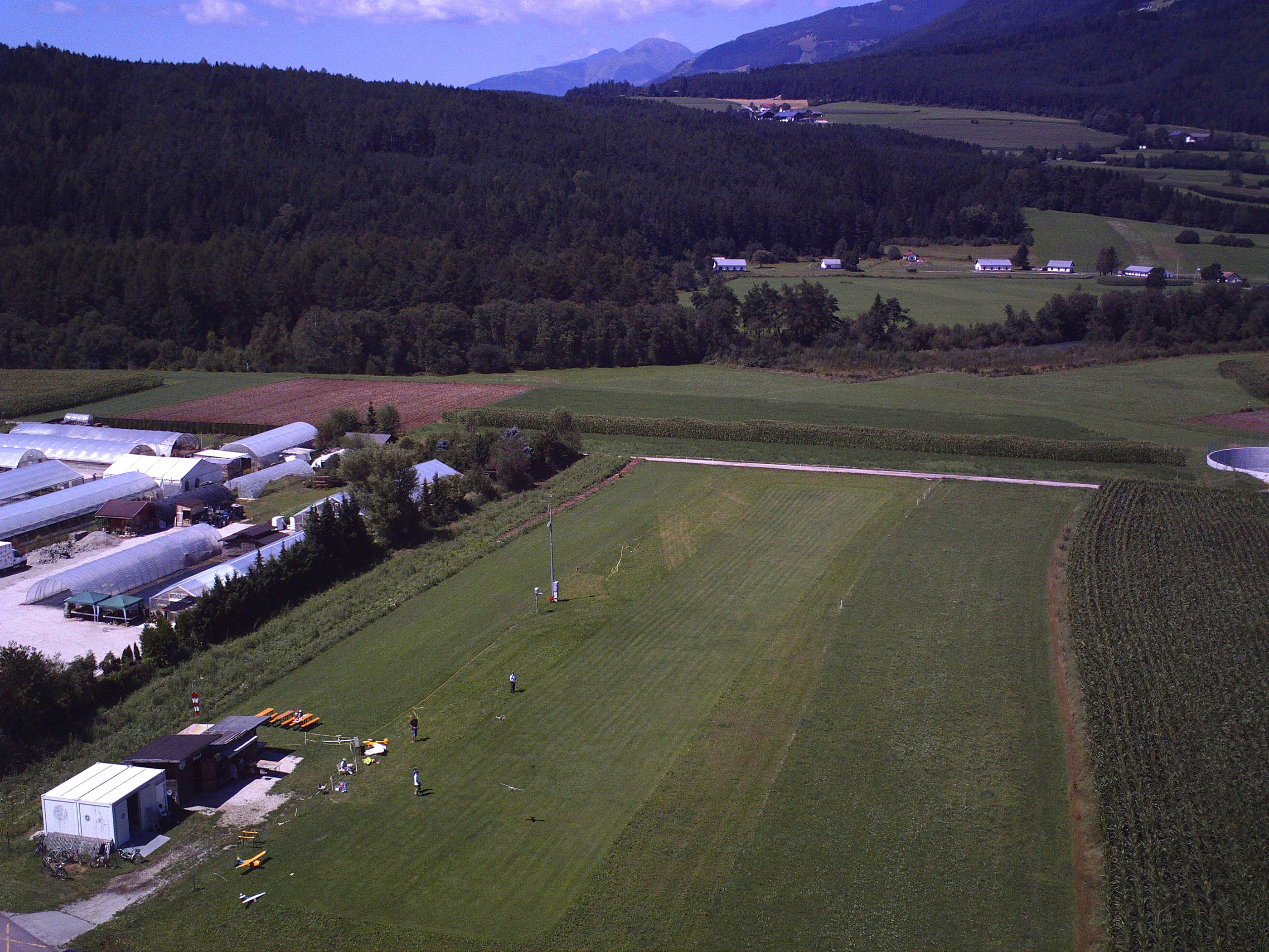 Luftbild vom Flugplatz